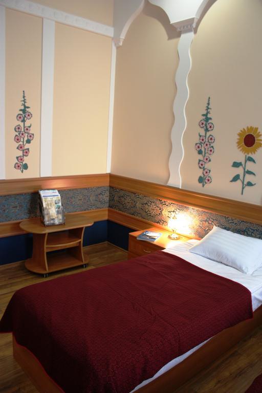 Volter Hotel リヴィウ 部屋 写真