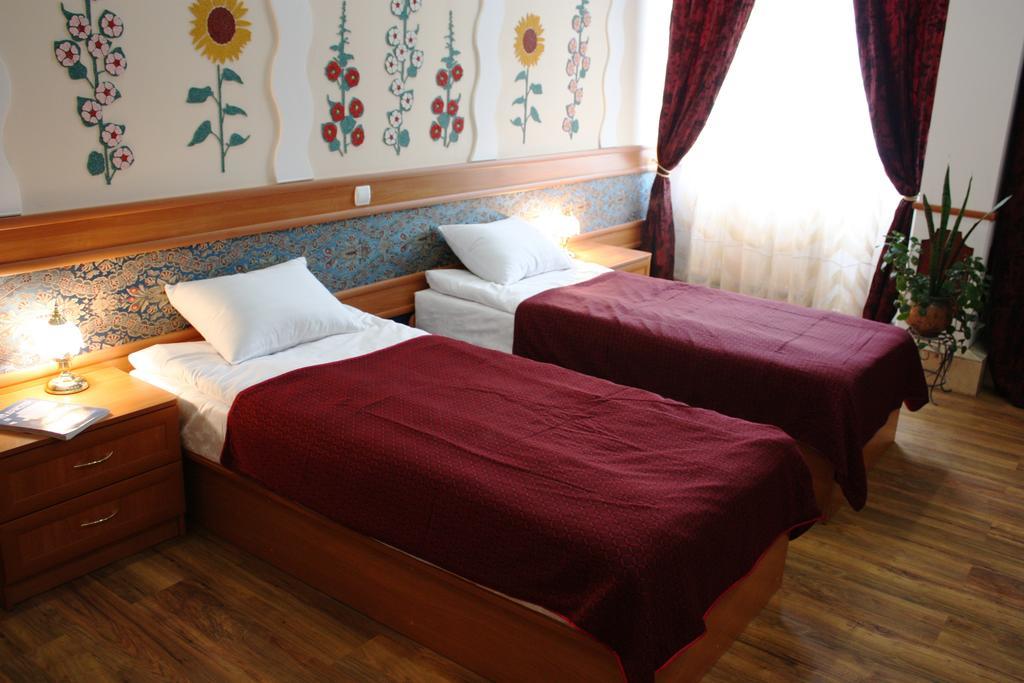 Volter Hotel リヴィウ 部屋 写真